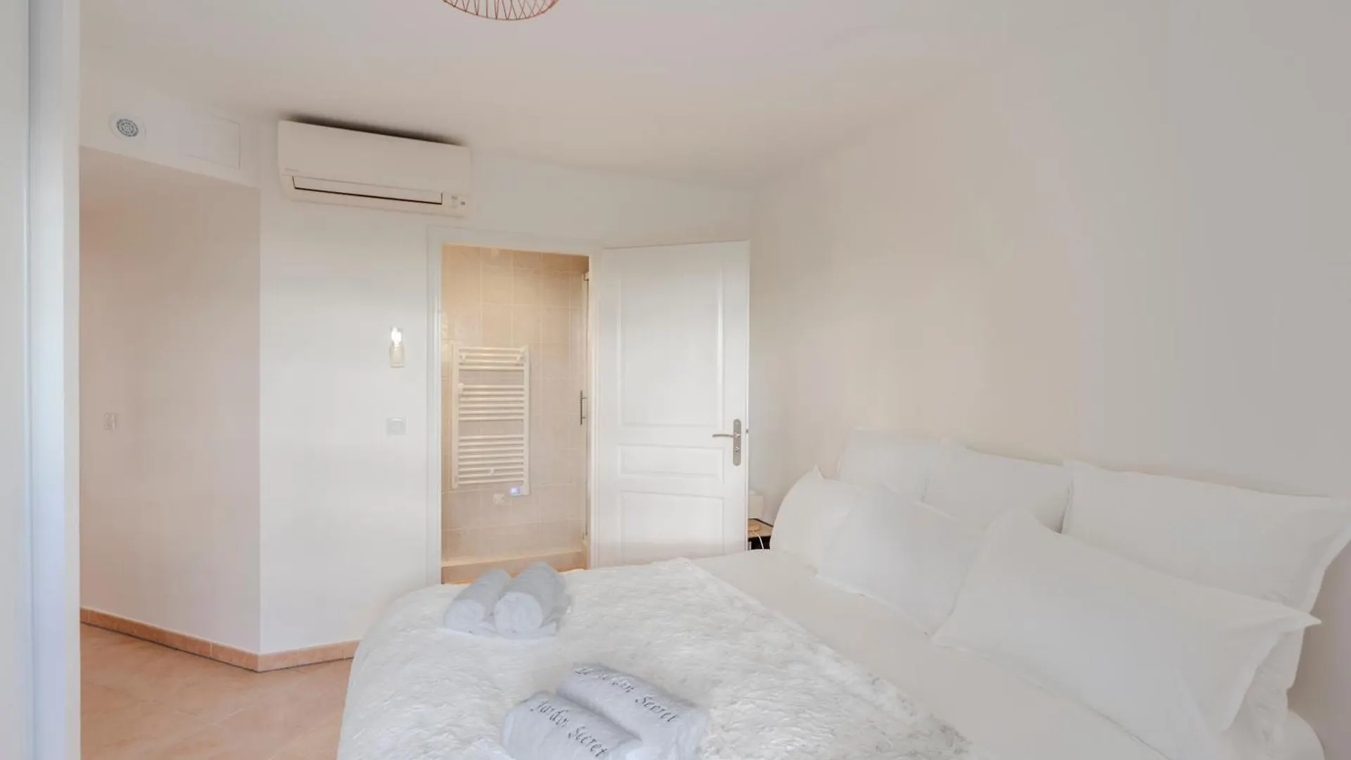 Le Jardin Secret By Golden Riviera Apartment Antibes